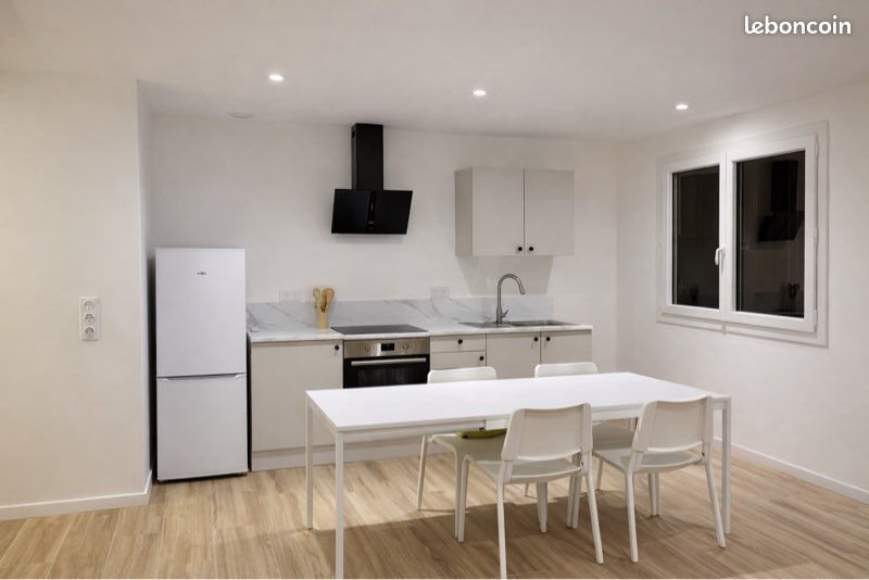 Appartement à louer, 65m², Enval
