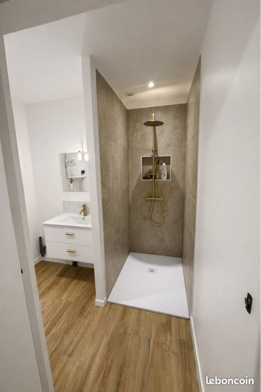 Appartement à louer, 65m², Enval