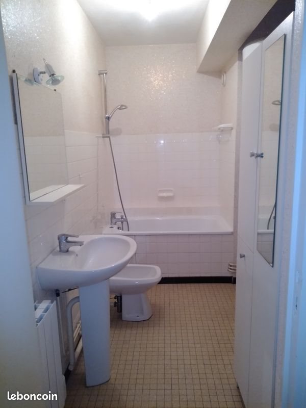 Appartement à louer, 35m², Montluçon