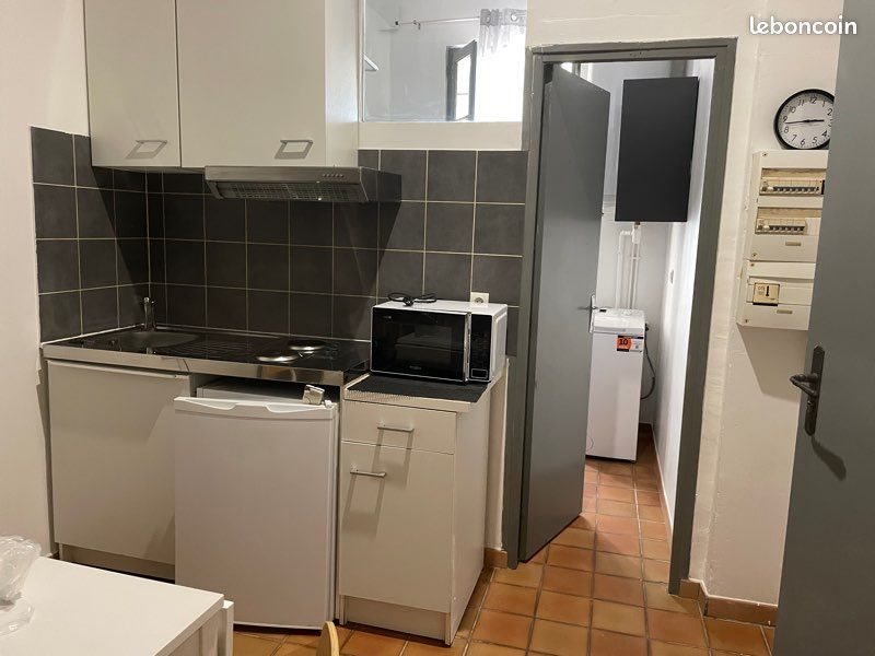 Appartement à louer, 19m², Arles
