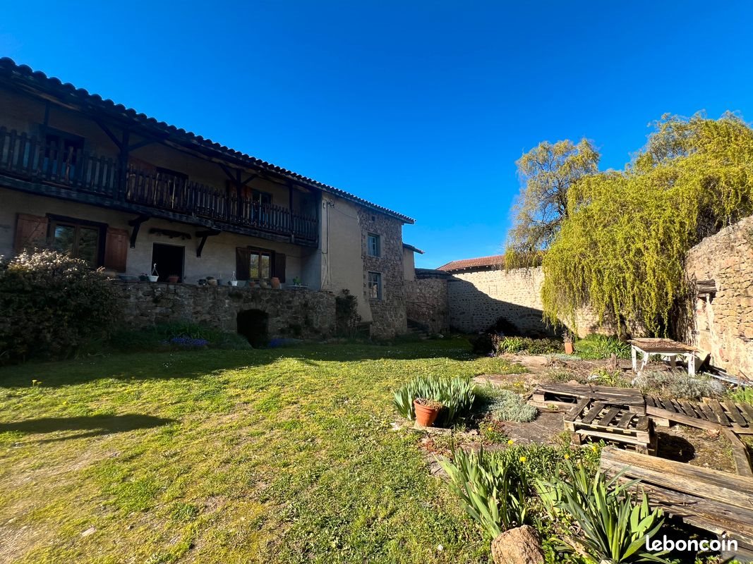 Maison à vendre, 142m², Saint-Martin-Lestra