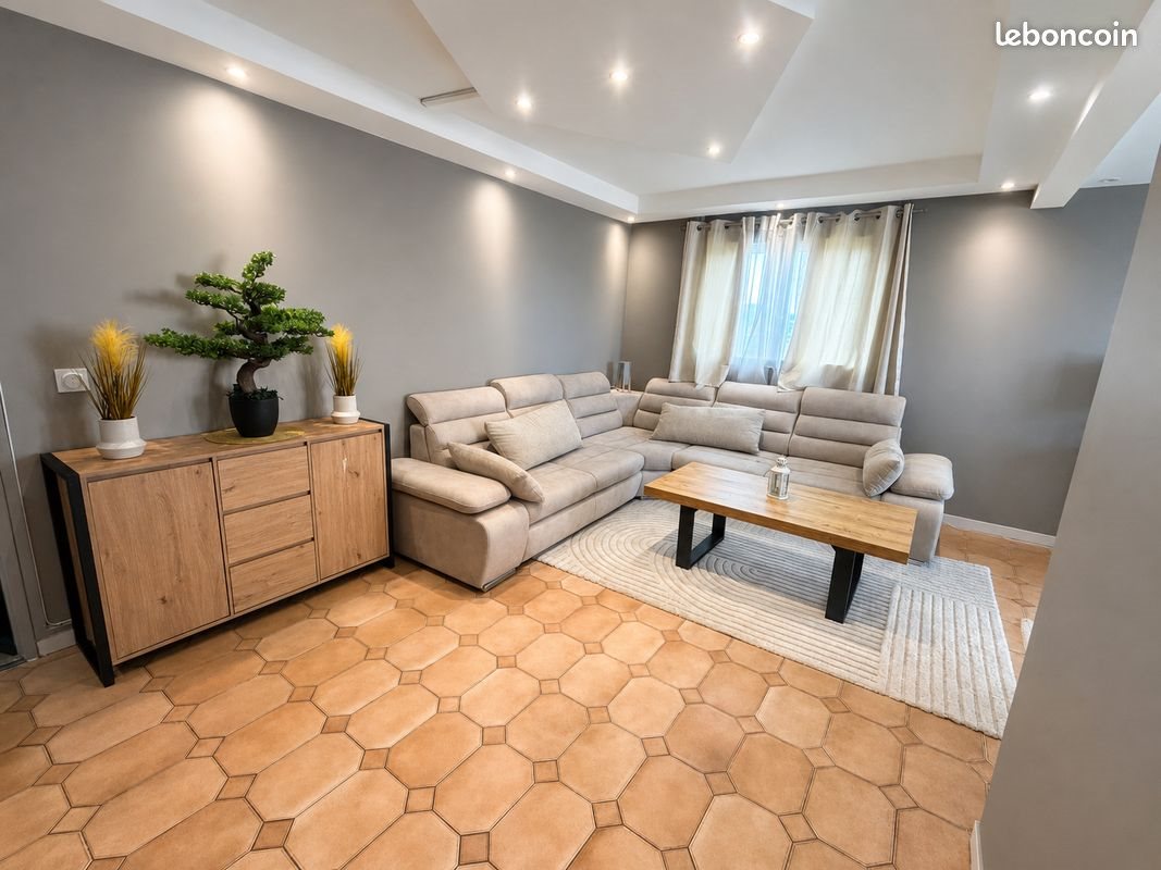 Appartement à vendre, 87m², Vaulx-en-Velin