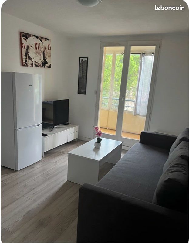 Appartement à louer, 25m², La Seyne-sur-Mer