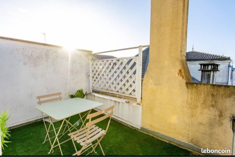 Appartement à louer, 26m², Cognac