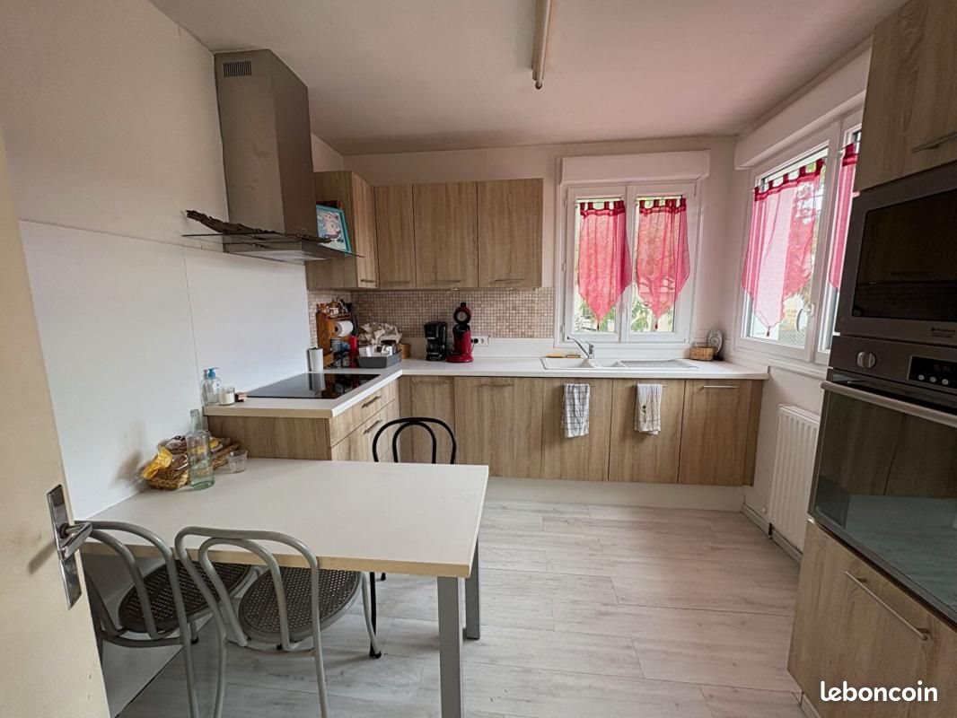 Maison à vendre, 113m², Saintes