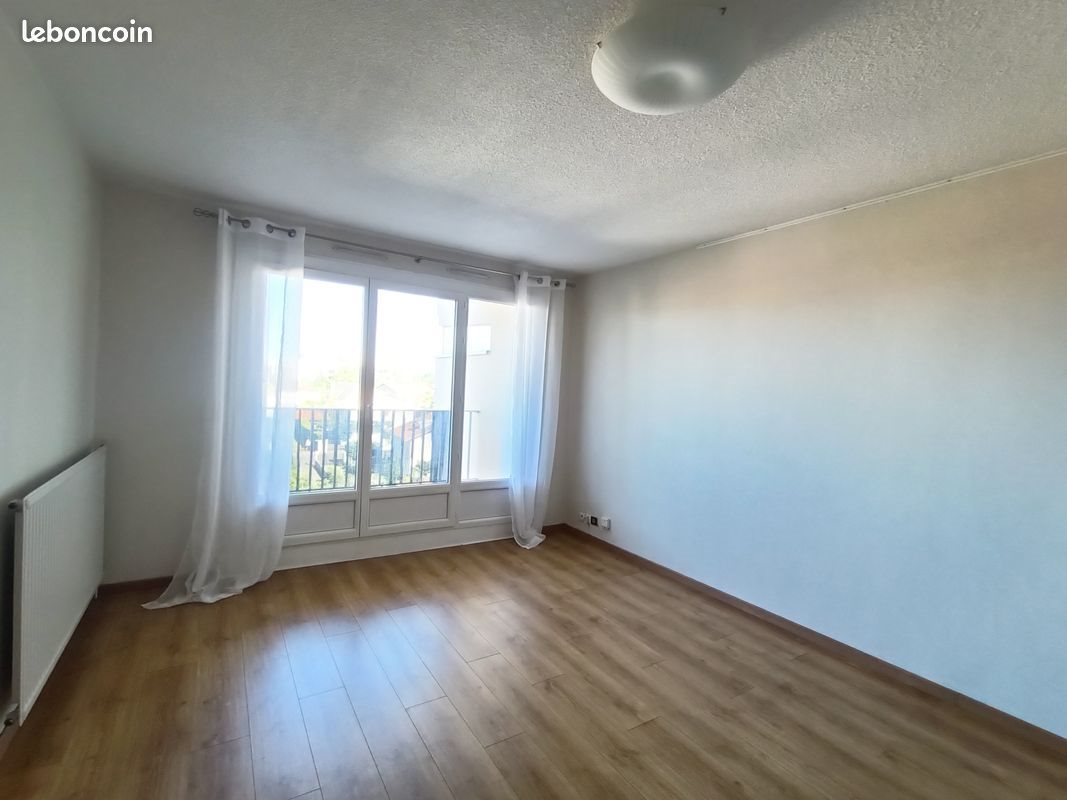 Appartement à louer, 55m², Pau