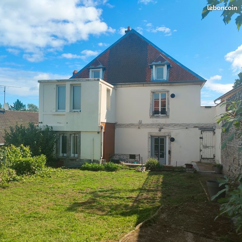 Maison à vendre, 230m², Rougemont