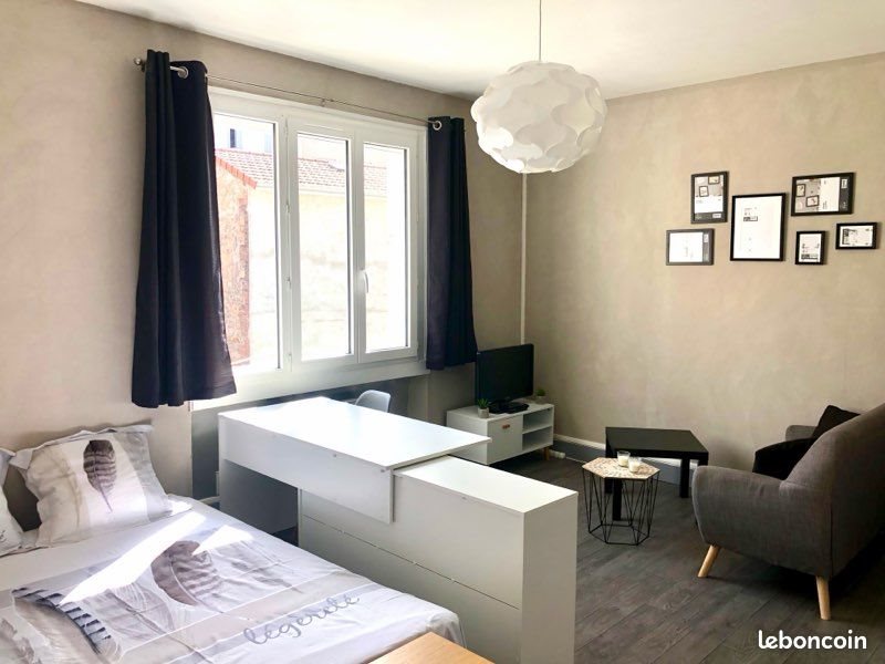 Appartement à louer, 40m², Saint-Etienne