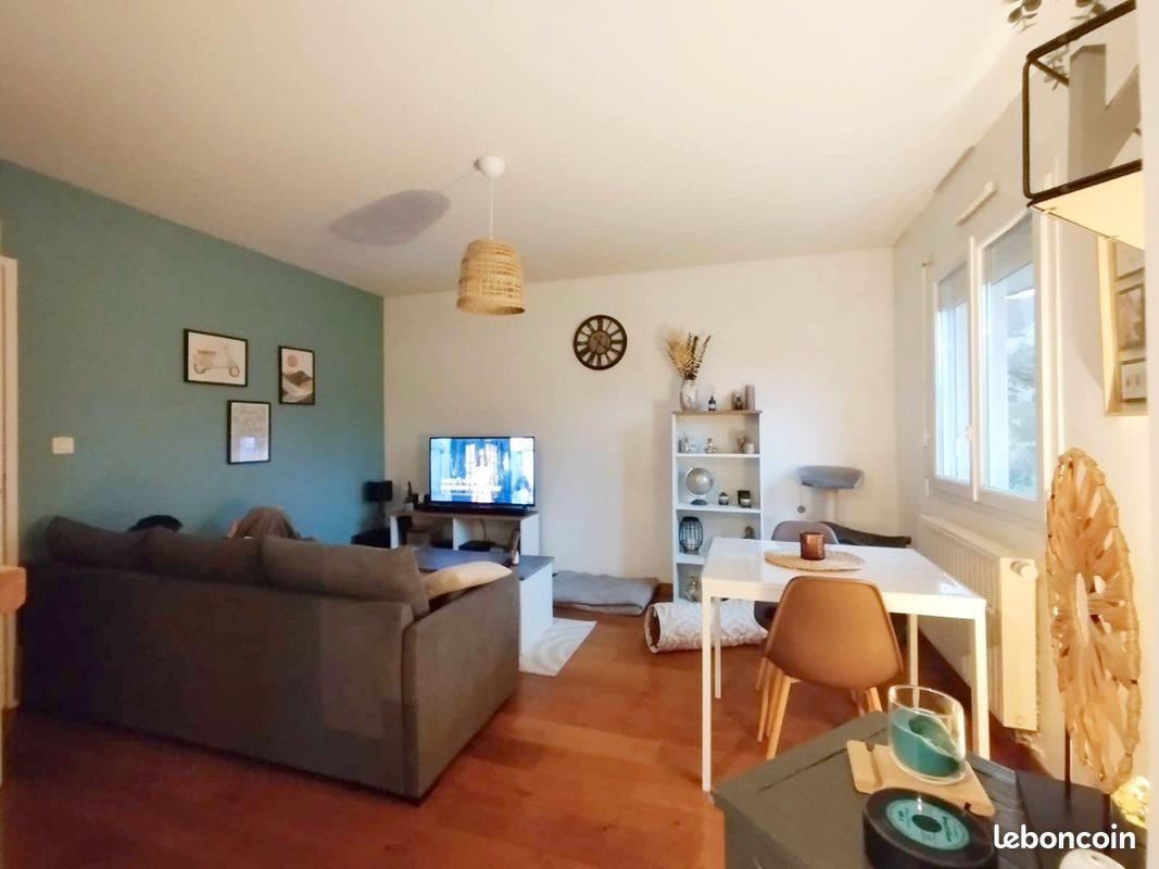 Appartement à louer, 75m², Saint-Vit
