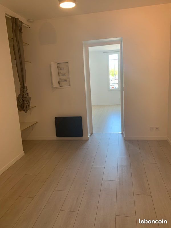 Appartement à louer, 41m², Poissy