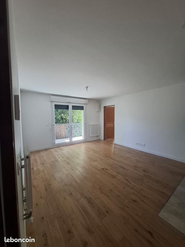 Appartement à louer, 38m², Massy