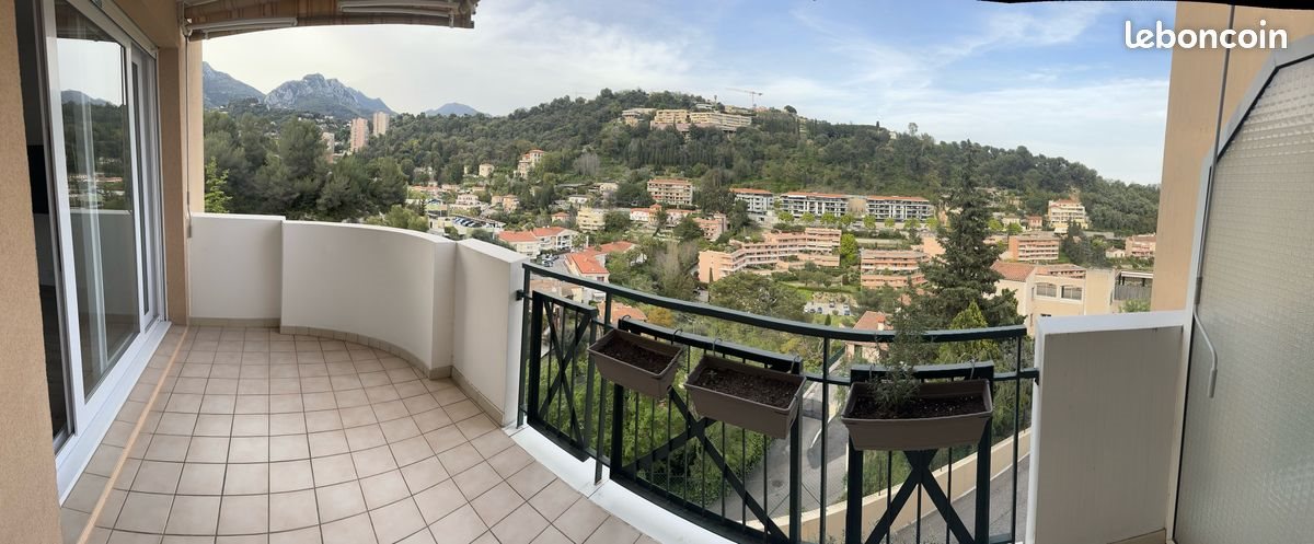 Appartement à louer, 49m², Roquebrune-Cap-Martin