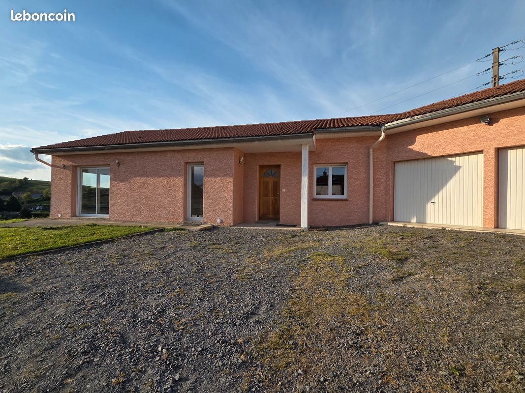 Maison à vendre, 111m², Bussières