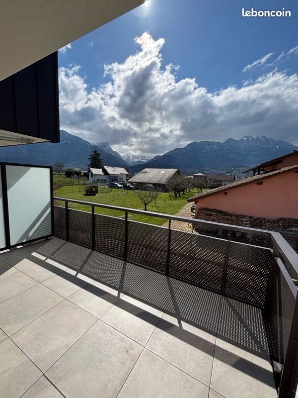 Appartement à louer, 45m², Saint-Pierre-en-Faucigny