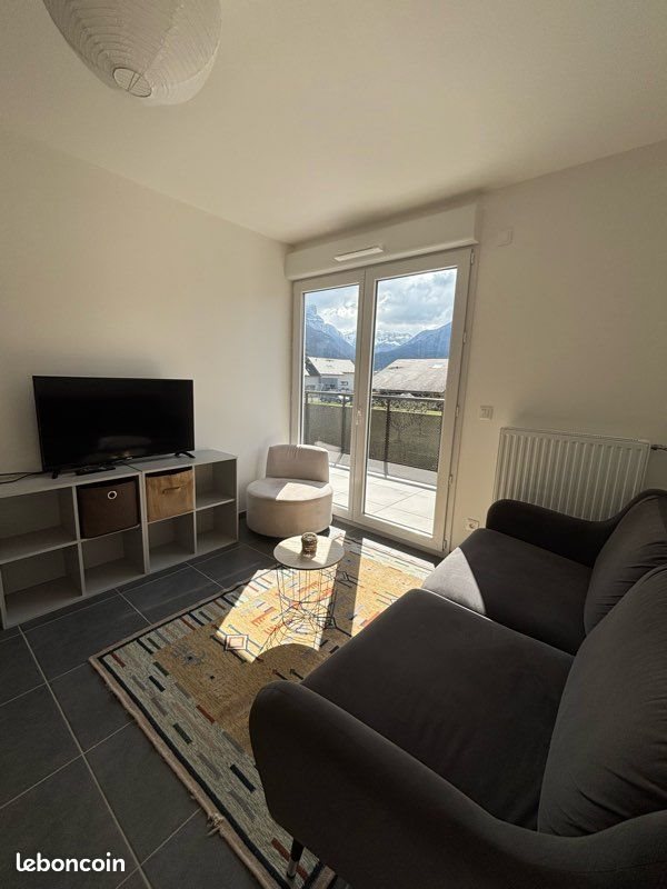 Appartement à louer, 45m², Saint-Pierre-en-Faucigny