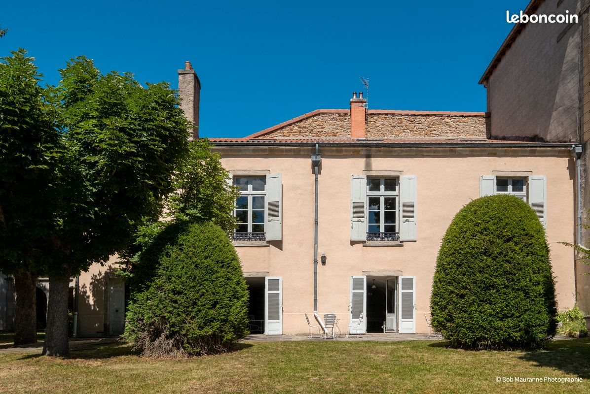 Maison à vendre, 305m², Brives-Charensac
