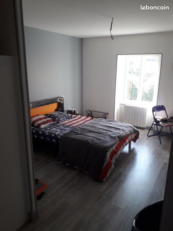 Maison à louer, 94m², Badecon-le-Pin