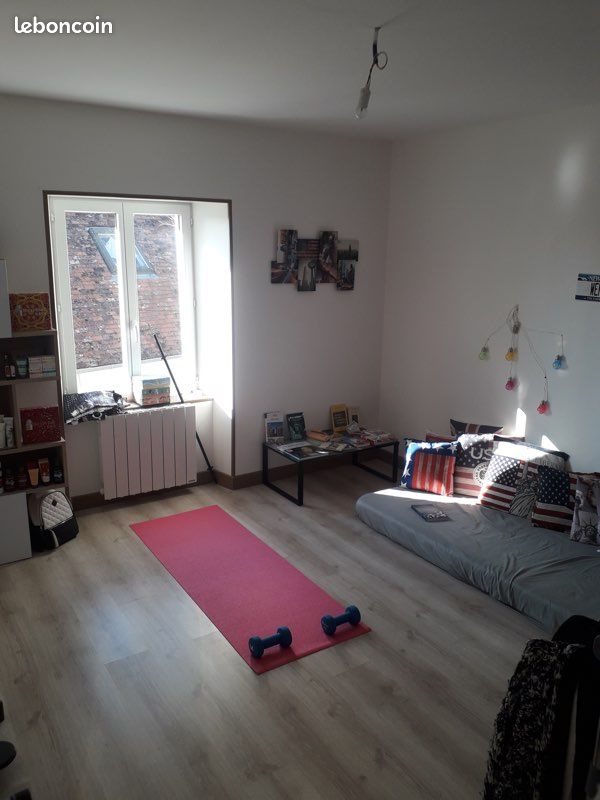 Maison à louer, 94m², Badecon-le-Pin