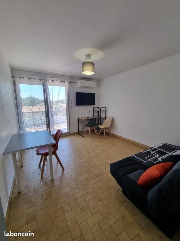 Appartement à louer, 25m², Bagnols-sur-Cèze