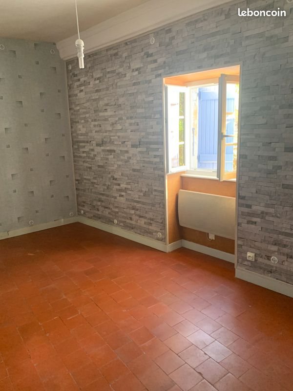 Maison à louer, 72m², Génelard