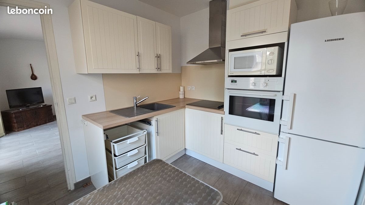 Appartement à louer, 45m², Plan-de-Cuques