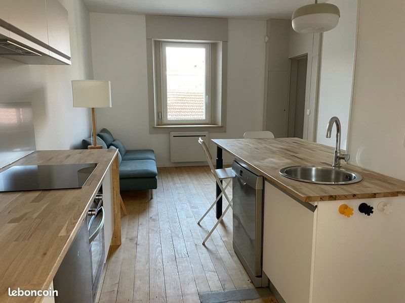 Appartement à louer, 30m², Pontarlier