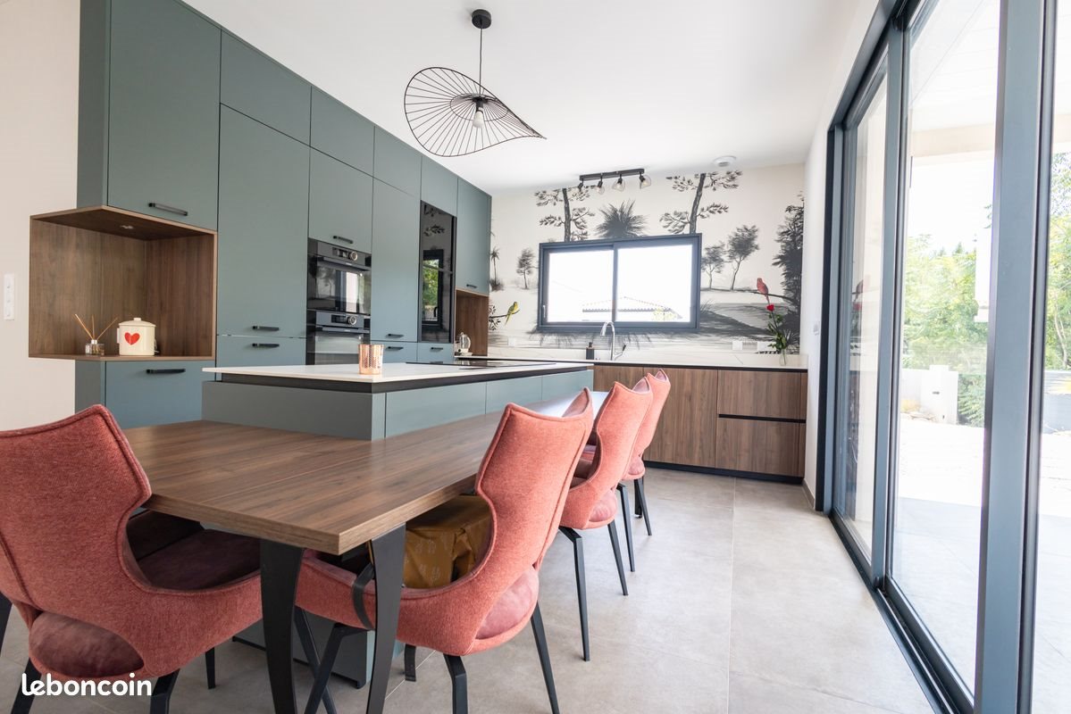Maison à vendre, 218m², Tourbes