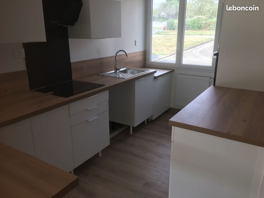 Maison à louer, 90m², Laval