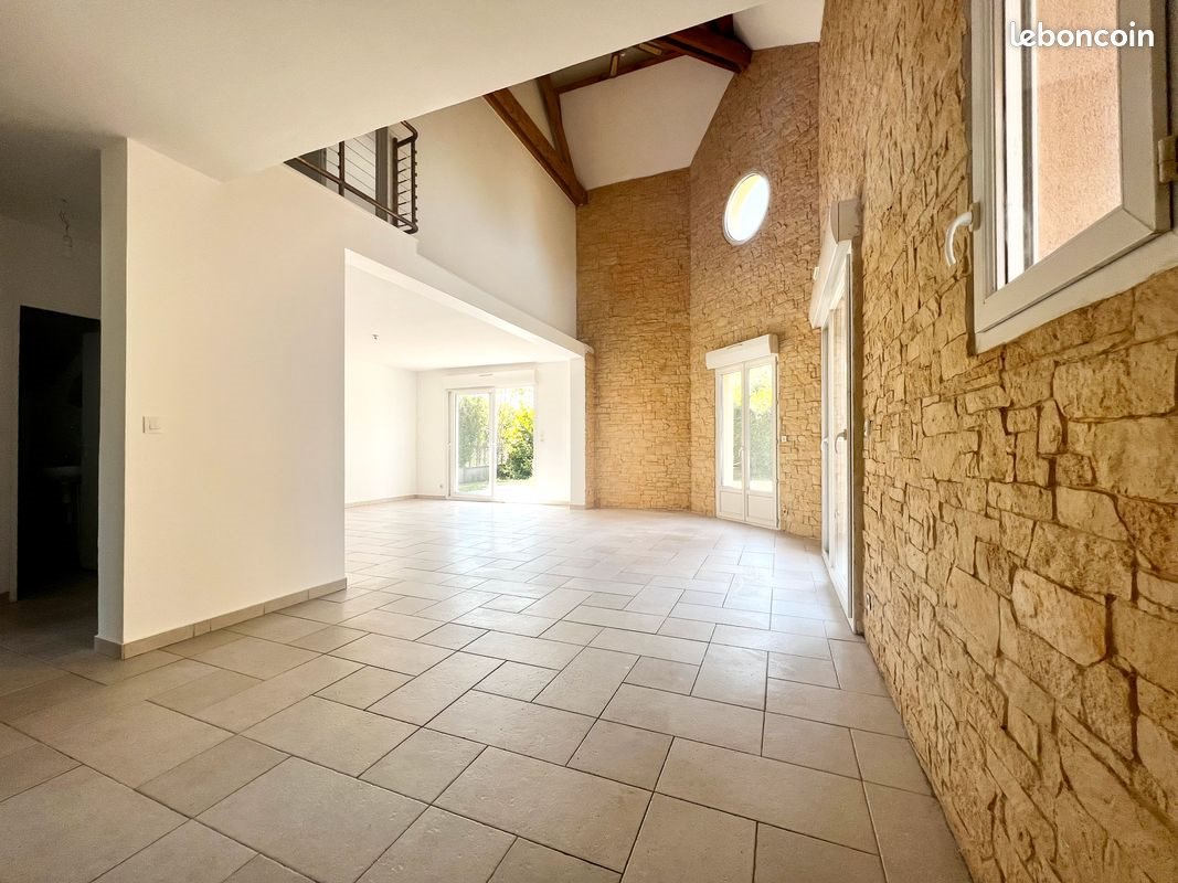 Maison à louer, 120m², Gif-sur-Yvette