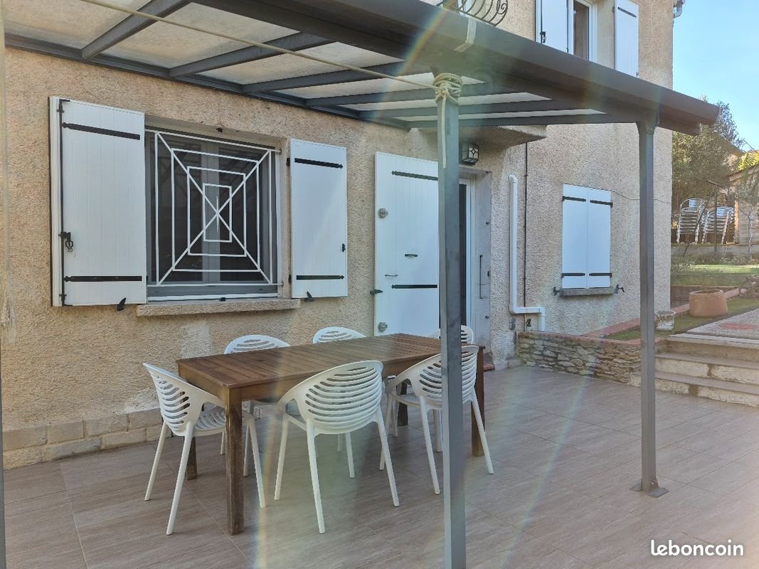 Appartement à louer, 60m², La Cadière-d'Azur