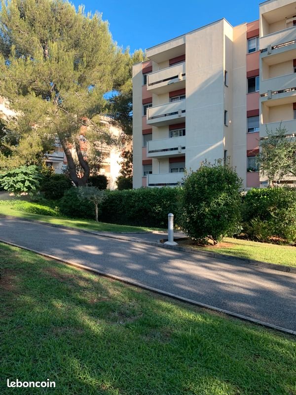 Appartement à louer, 26m², Antibes
