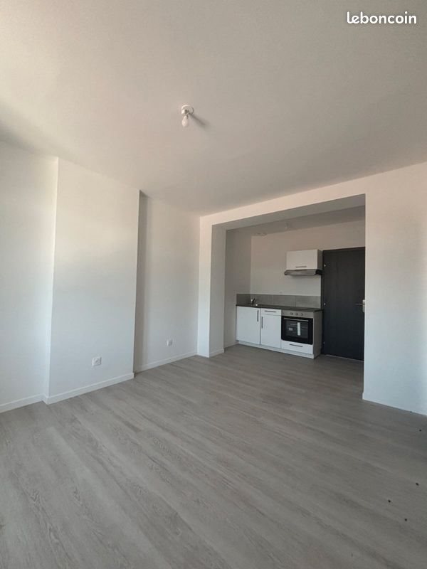 Appartement à louer, 32m², Marpent