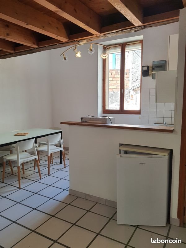 Appartement à louer, 39m², Nîmes