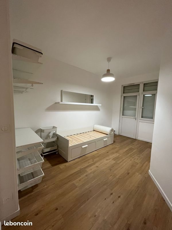 Appartement à louer, 24m², Paris 14ème