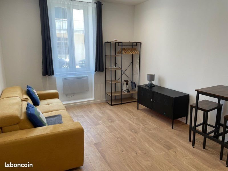 Appartement à louer, 25m², Oyonnax