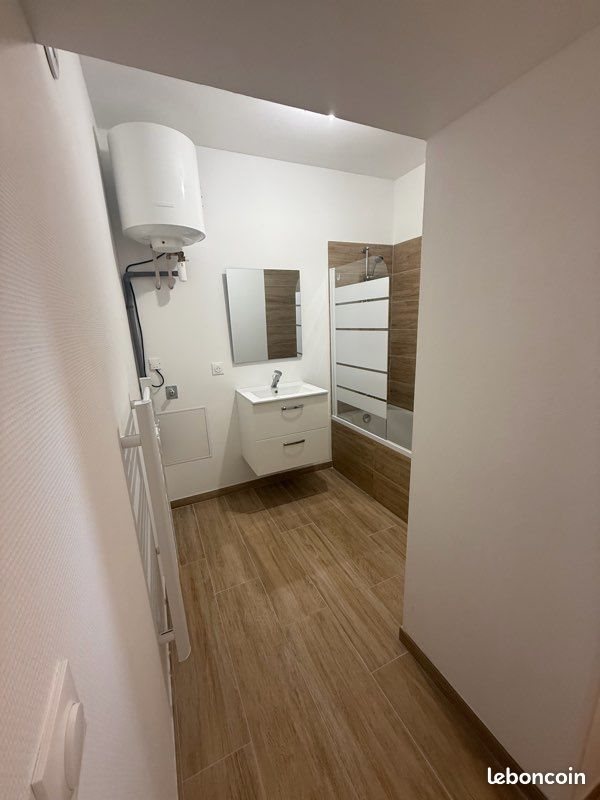 Appartement à louer, 25m², Oyonnax