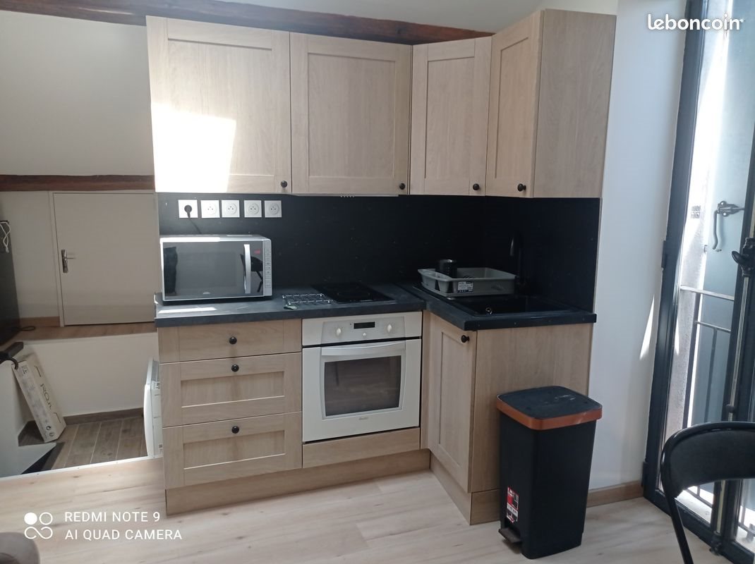 Appartement à louer, 32m², Nîmes