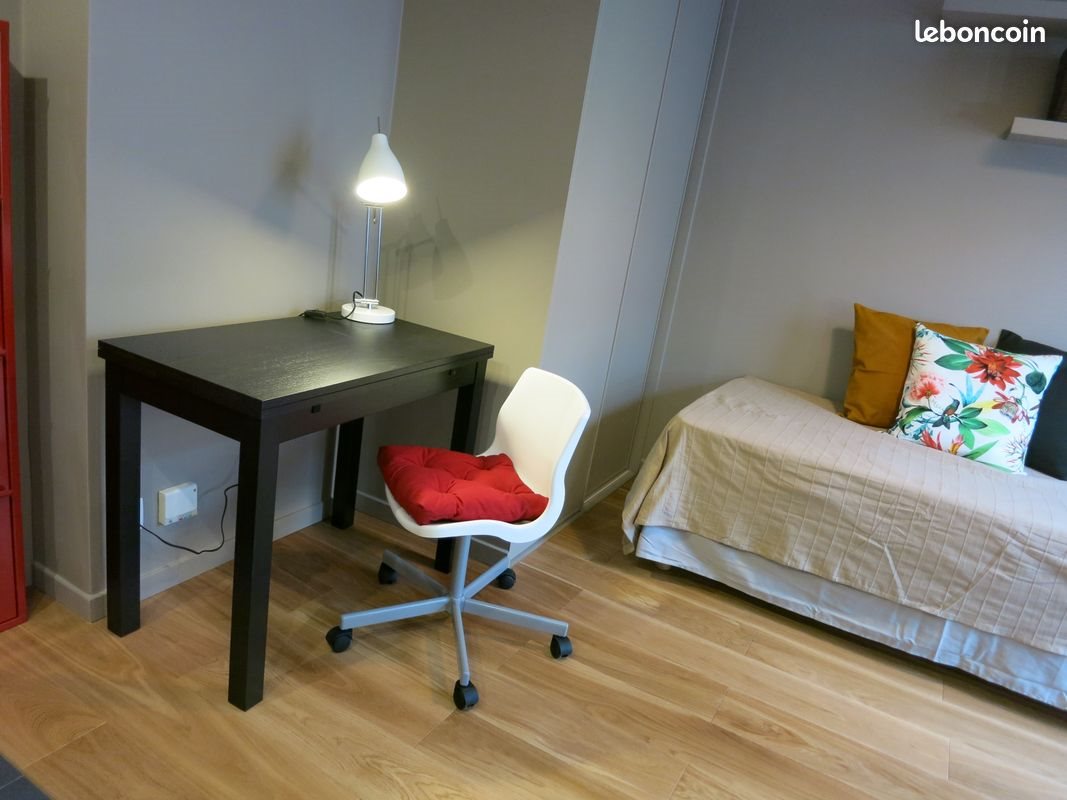 Appartement à louer, 18m², Paris 19ème