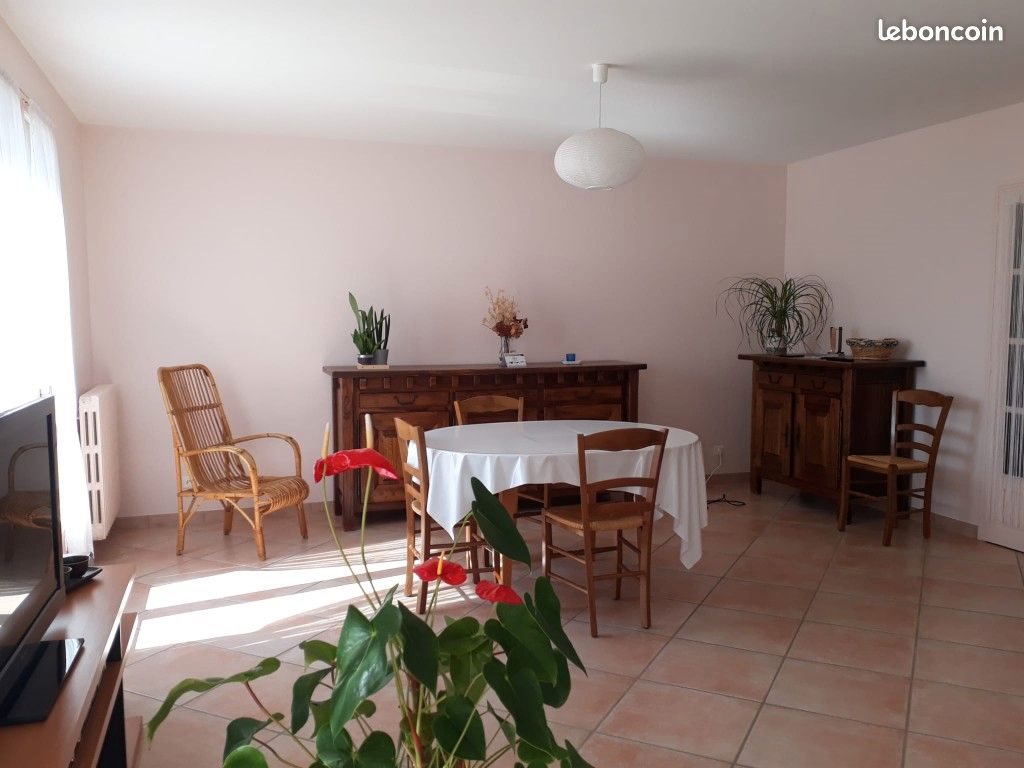 Maison à vendre, 130m², Saint-Christophe-Vallon
