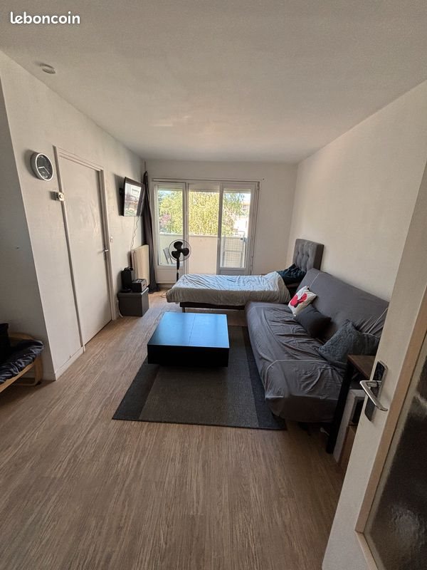 Appartement à louer, 30m², Elancourt