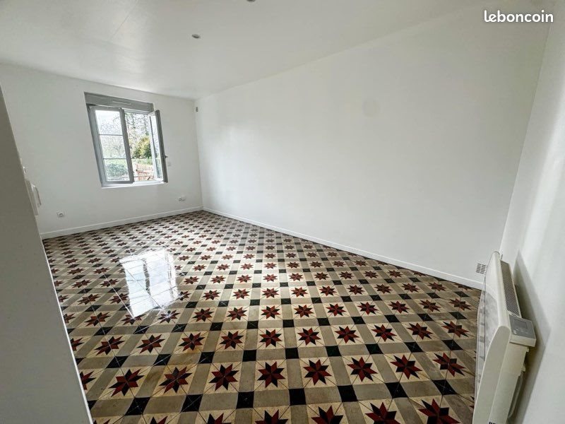Maison à louer, 71m², Bessé-sur-Braye