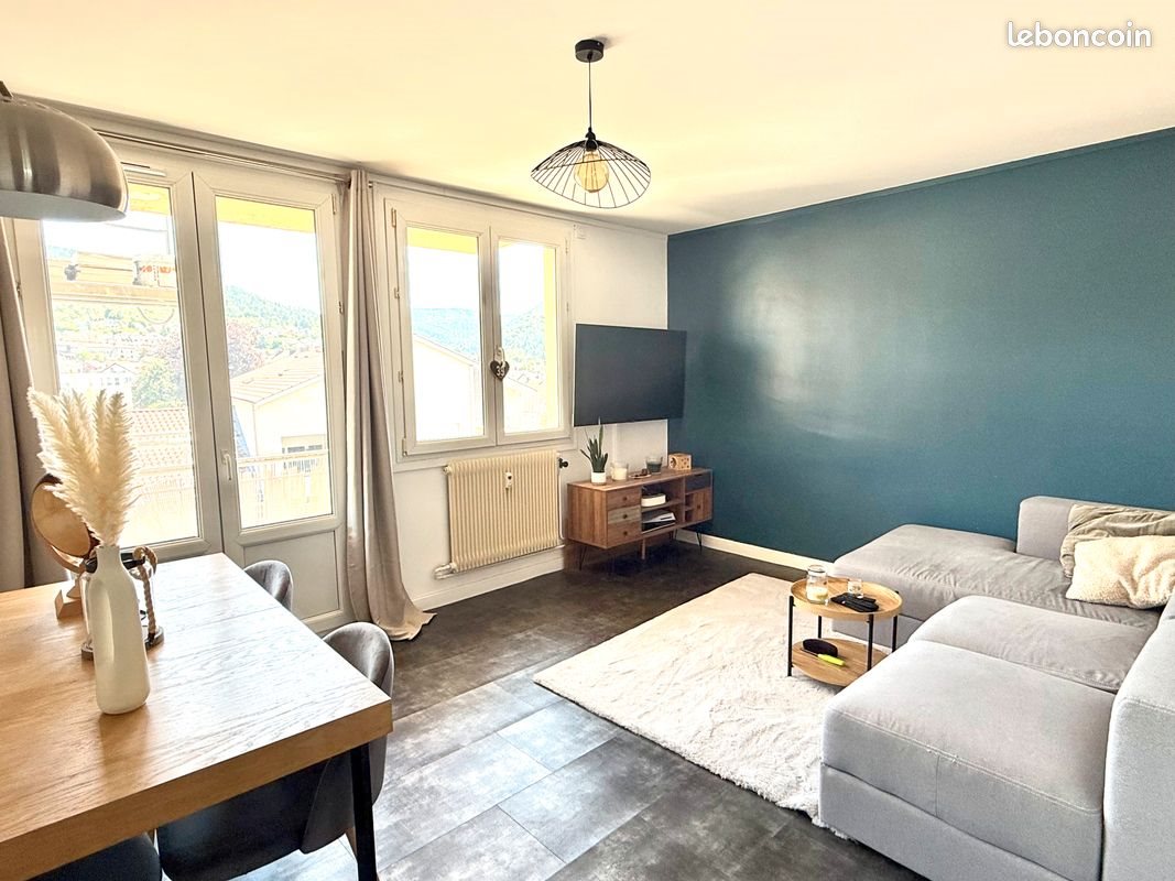 Appartement à louer, 65m², Oyonnax