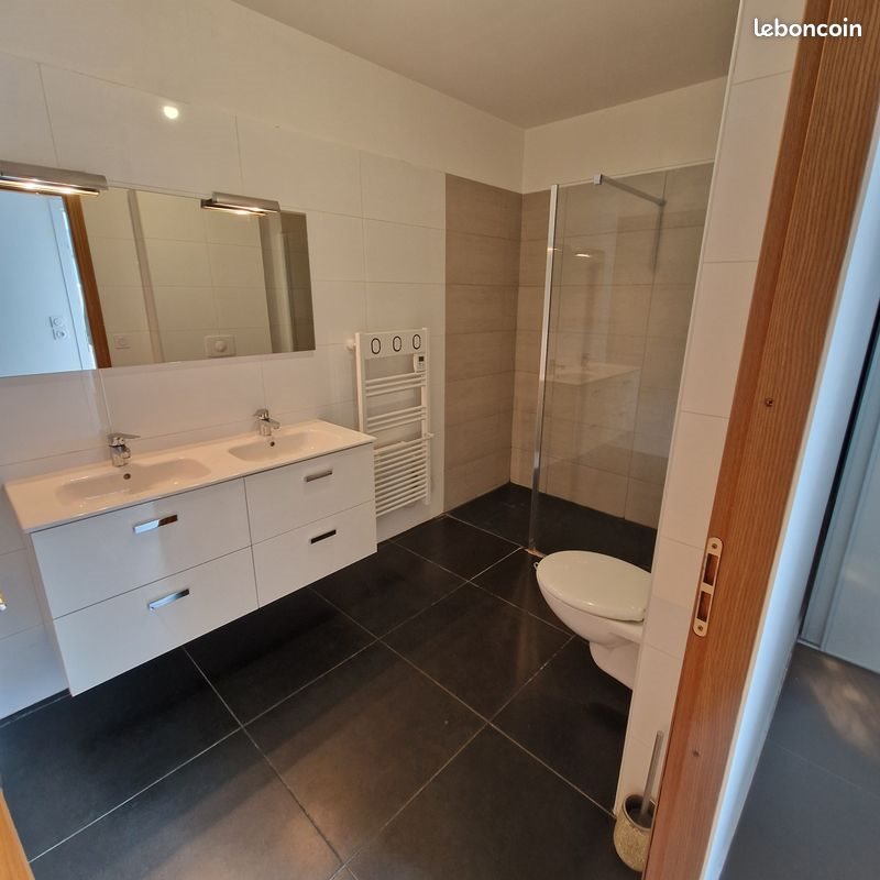 Appartement à louer, 74m², Santa-Maria-Poggio