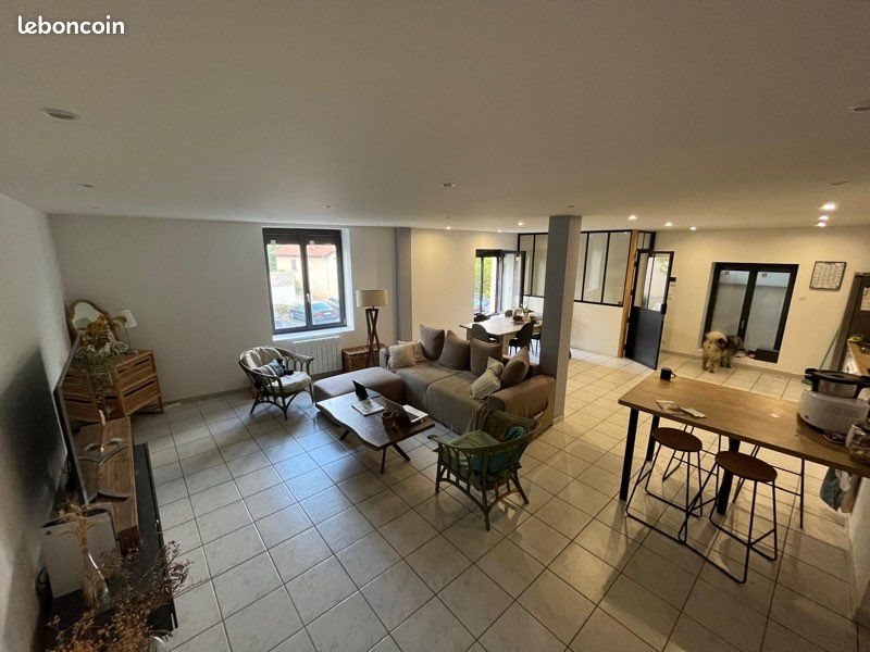 Maison à louer, 150m², Saint-Jean-Bonnefonds