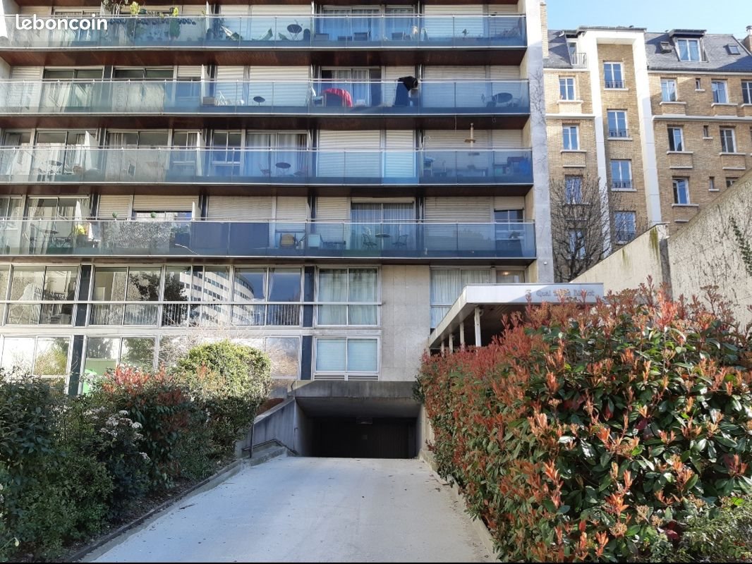 Maison à louer, 1m², Paris 16ème