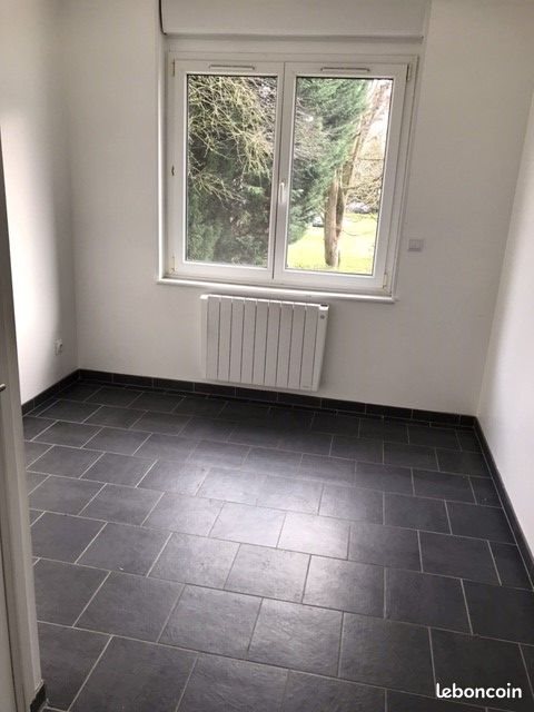 Appartement à louer, 18m², Loos