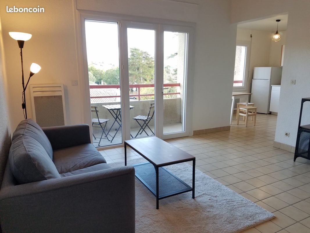 Appartement à louer, 58m², Crest