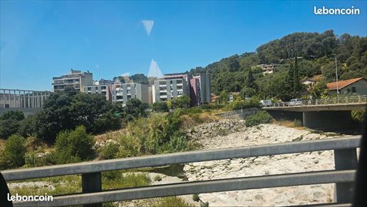 Advert pic 0