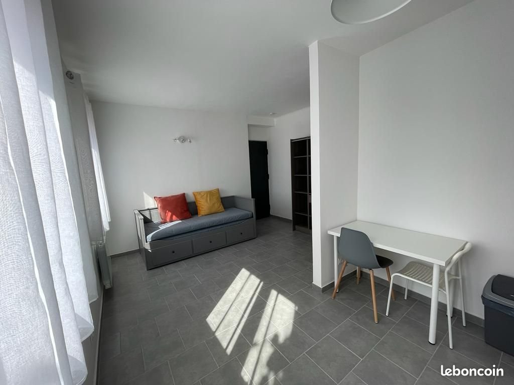 Appartement à louer, 22m², Toulon