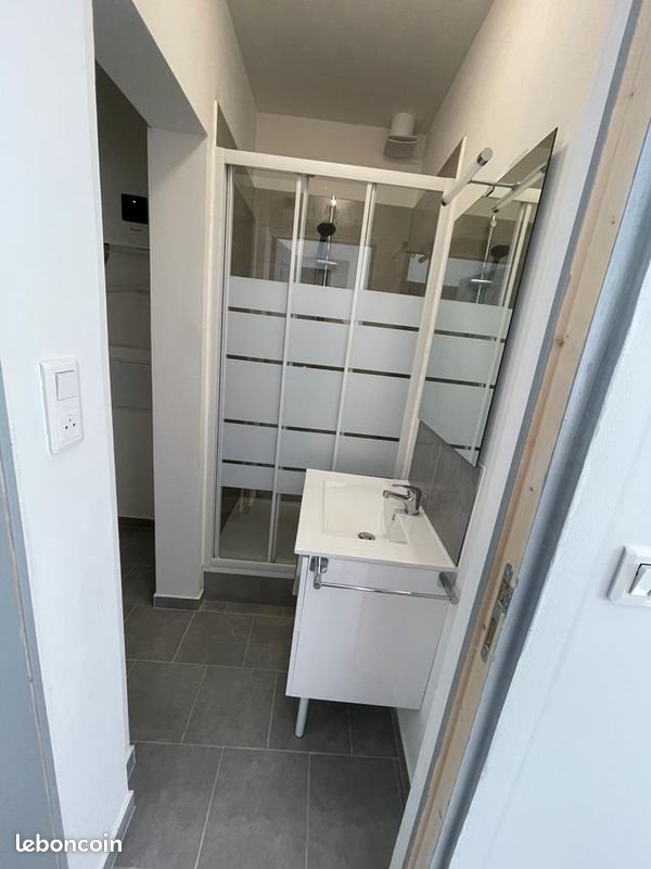 Appartement à louer, 22m², Toulon